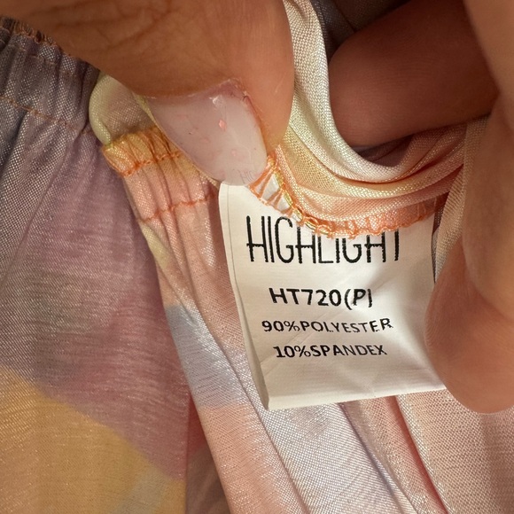 Love highlight Floral Multicolor Women's Top size small - Picture 4 of 4